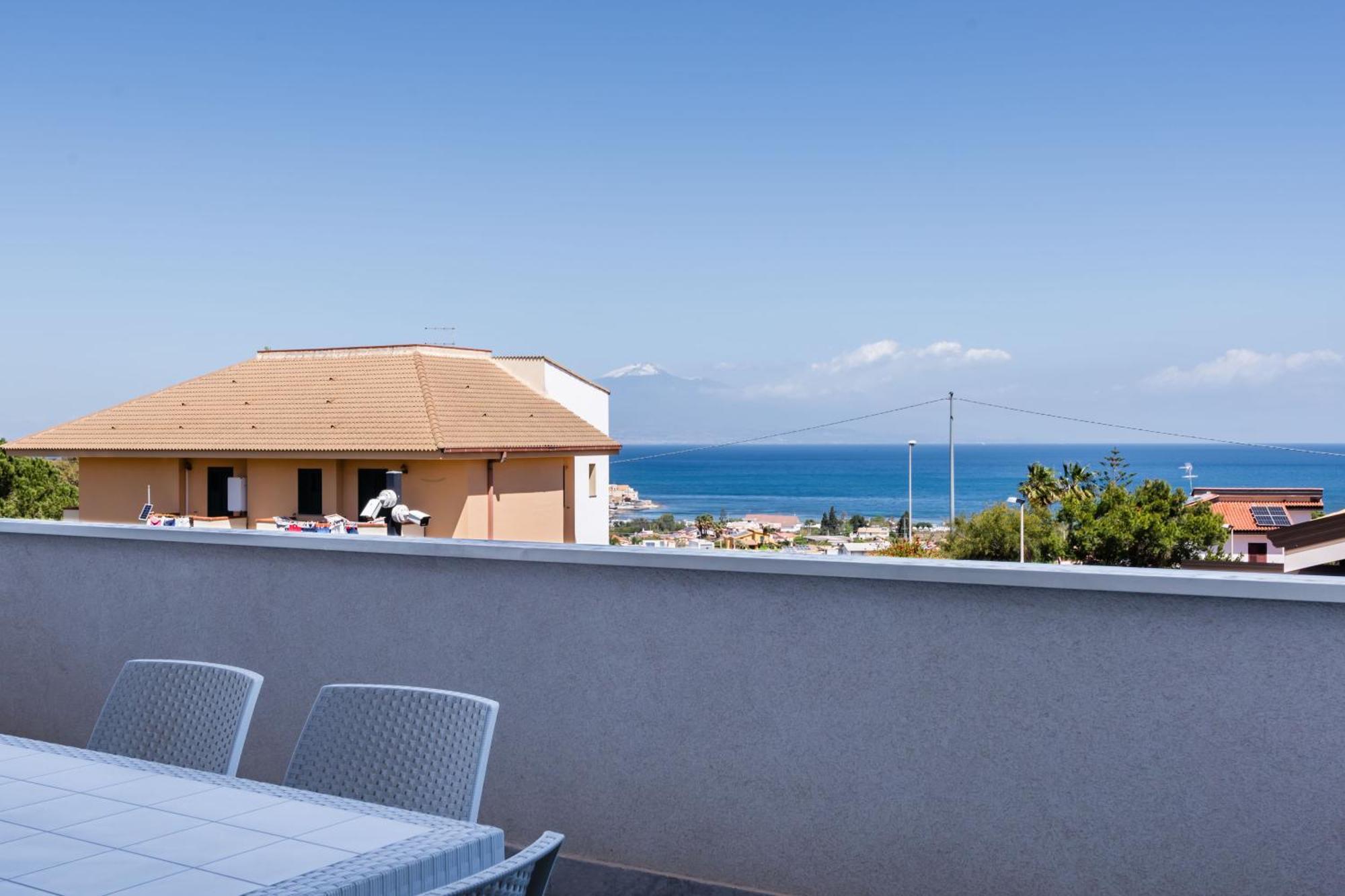 Etna Mare Apartments By Wonderful Italy Augusta Luaran gambar