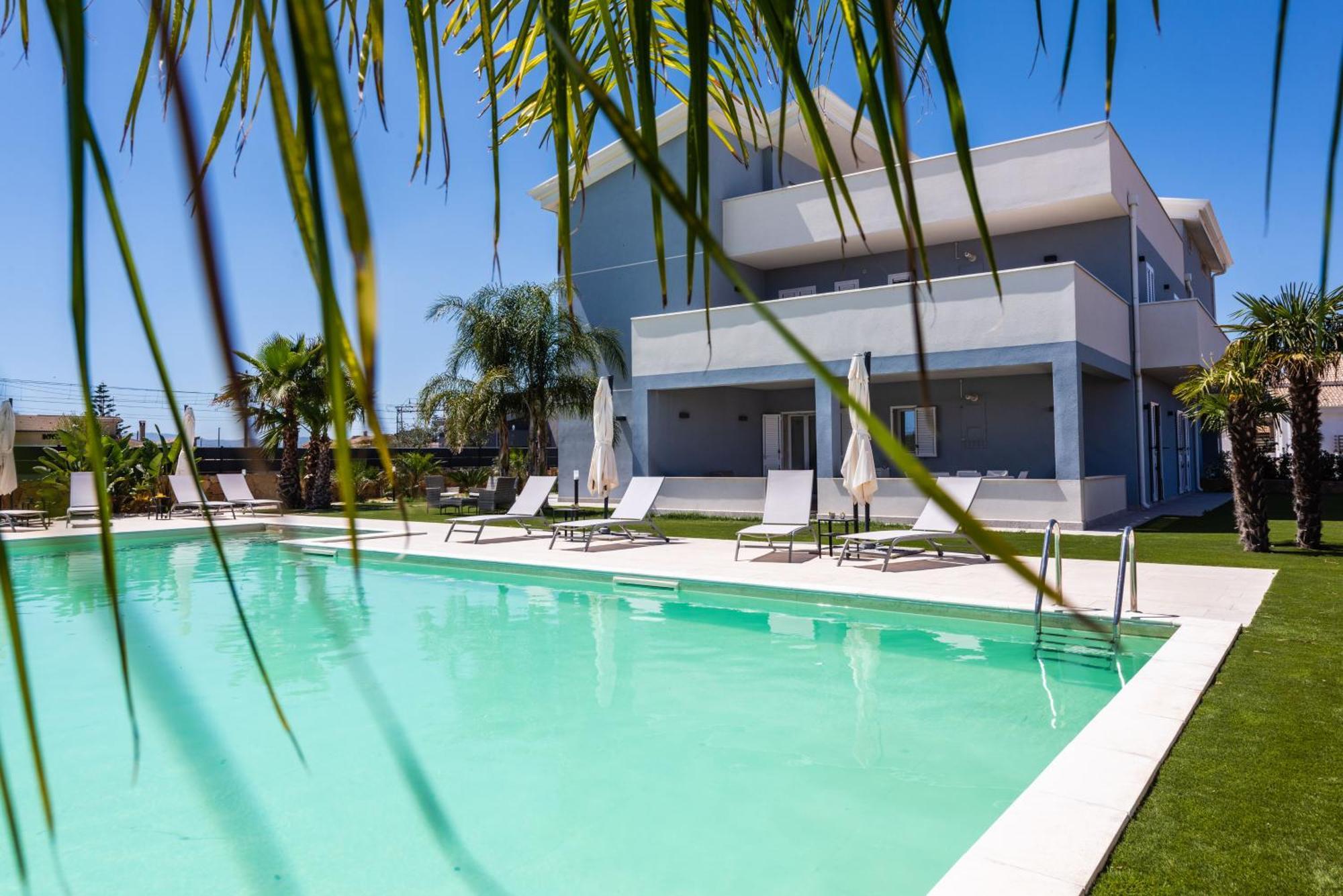 Etna Mare Apartments By Wonderful Italy Augusta Luaran gambar